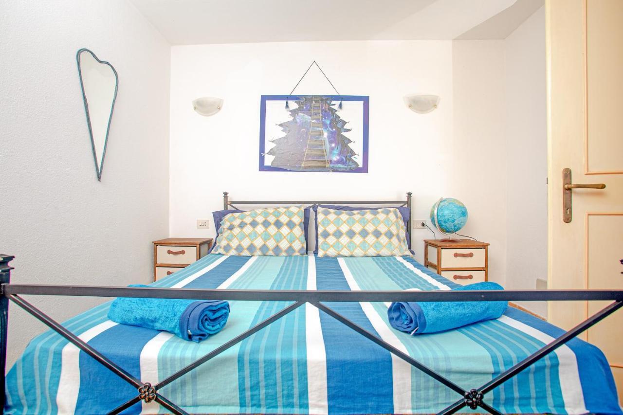 Apartamento Relax Tra Terra E Mare Palau Exterior foto
